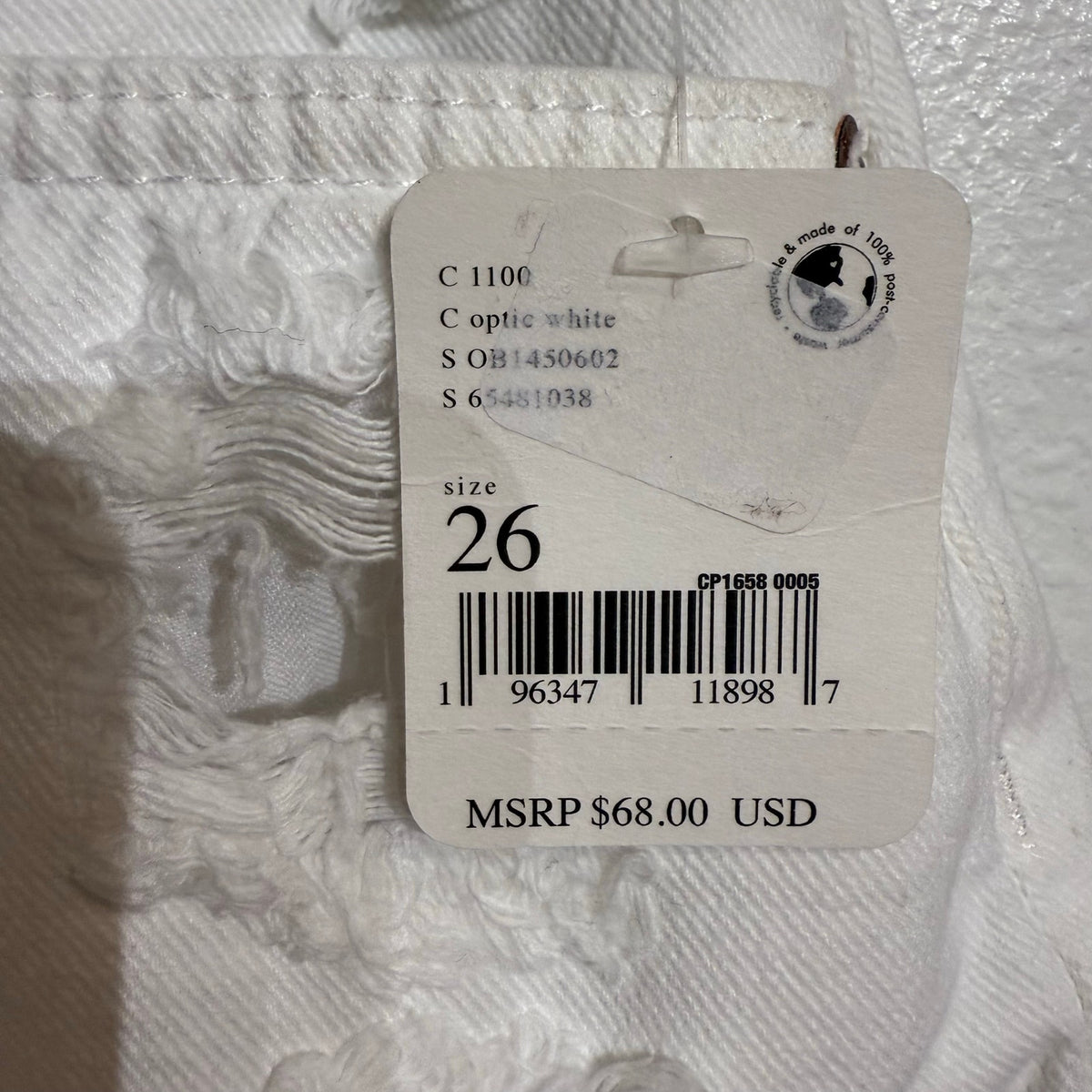 Free People Optic White Maggie Distressed Shorts Sz 26 NWT