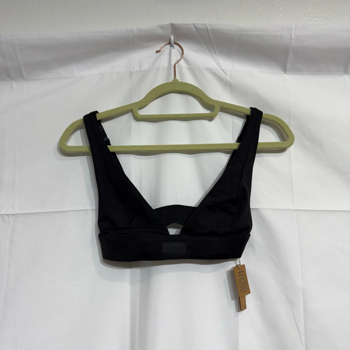 SKIMS Signature Swim Onyx Black Plunge Bikini Top Sz XXS NWT