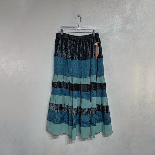 Agapo Teal Tiered Velvet Jacquard Boho Midi Skirt Sz S NWT