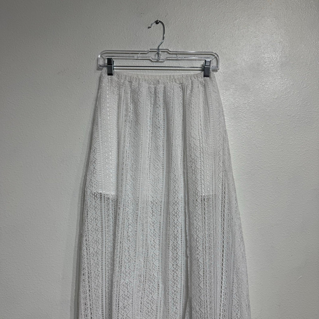 BB DAKOTA White The Seeker Crochet Maxi Skirt Sz XS NWT