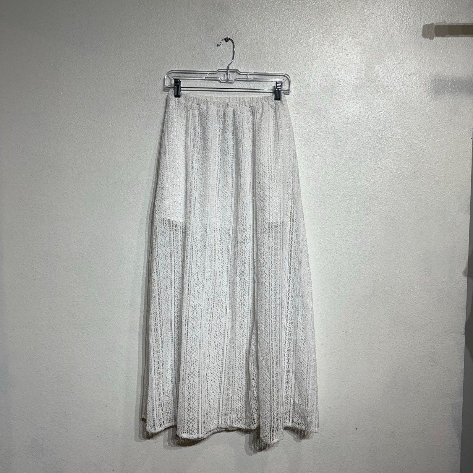 BB DAKOTA White The Seeker Crochet Maxi Skirt Sz XS NWT