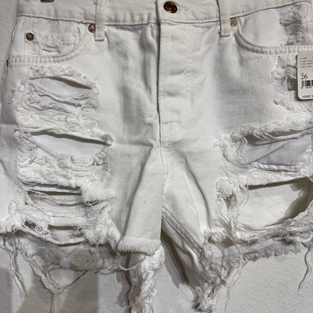 Free People Optic White Maggie Distressed Shorts Sz 26 NWT