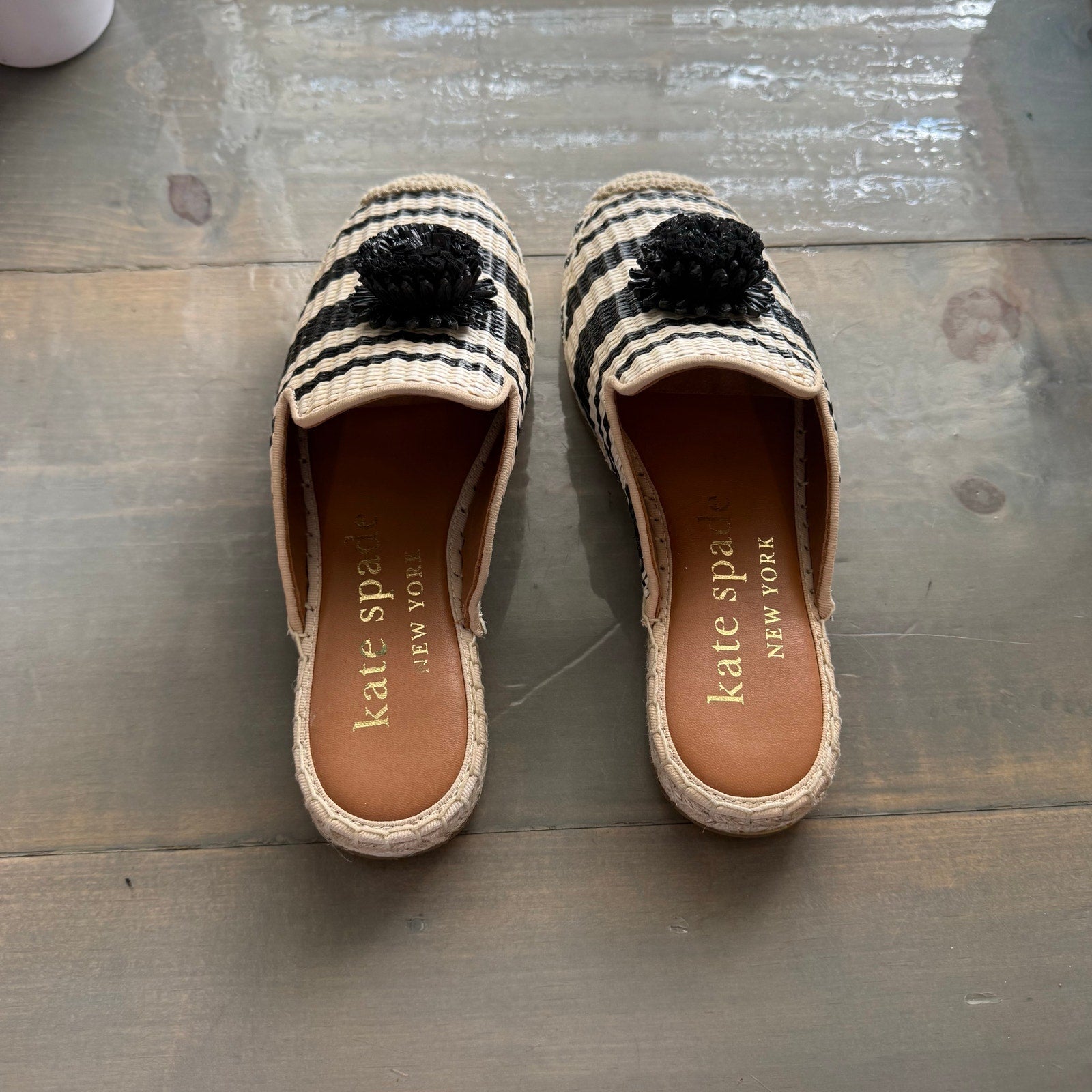 Kate Spade New York Tan Striped Solero Raffia Mules Sz 7 NWT