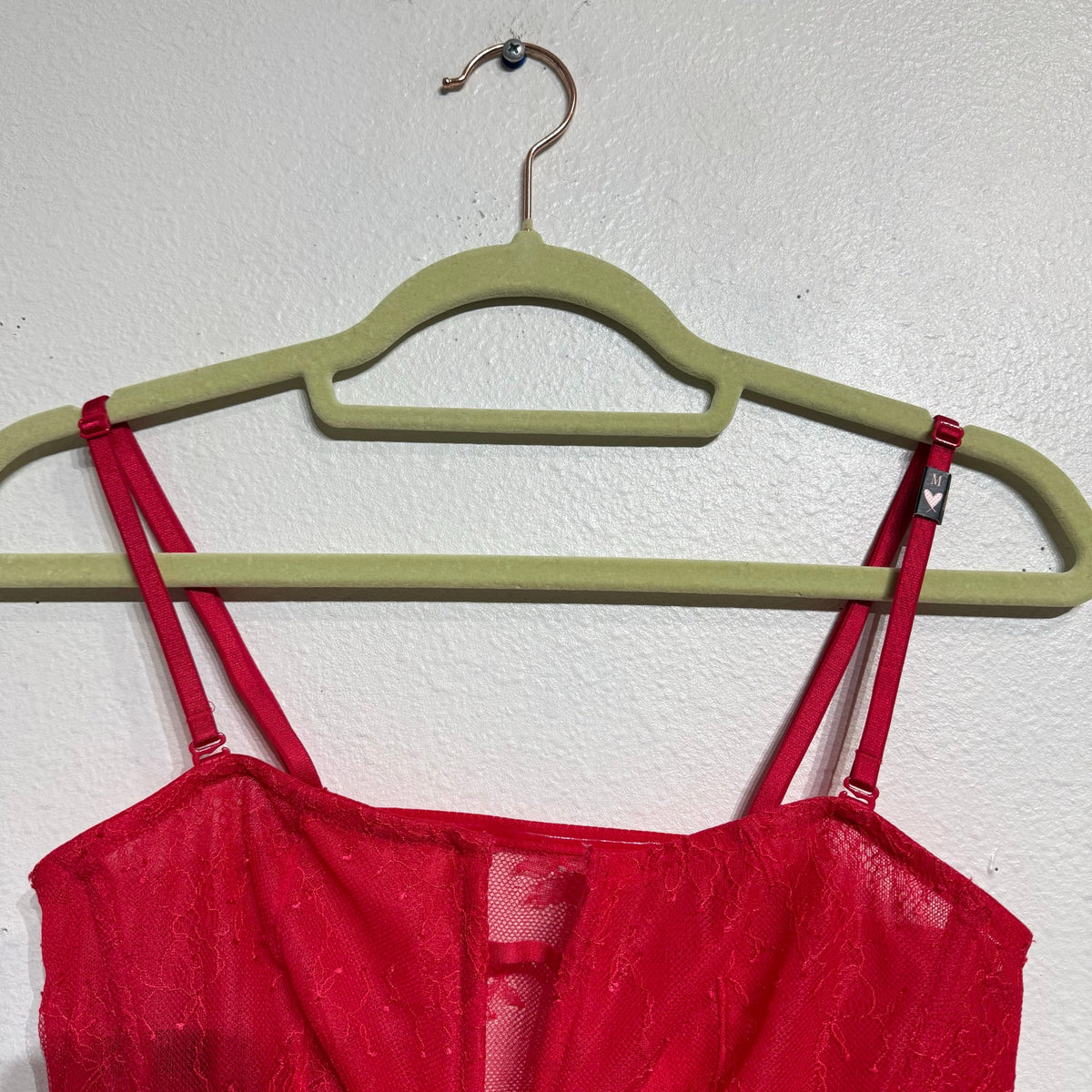 Victoria's Secret Red Very Sexy Deep V Corset Lace Bra Sz M NWT