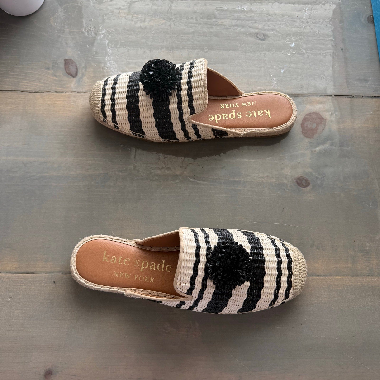 Kate Spade New York Tan Striped Solero Raffia Mules Sz 7 NWT