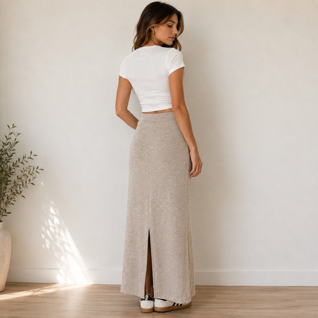 Universal Thread Beige Sweater Knit Maxi Skirt Minimalist Sz M NWT
