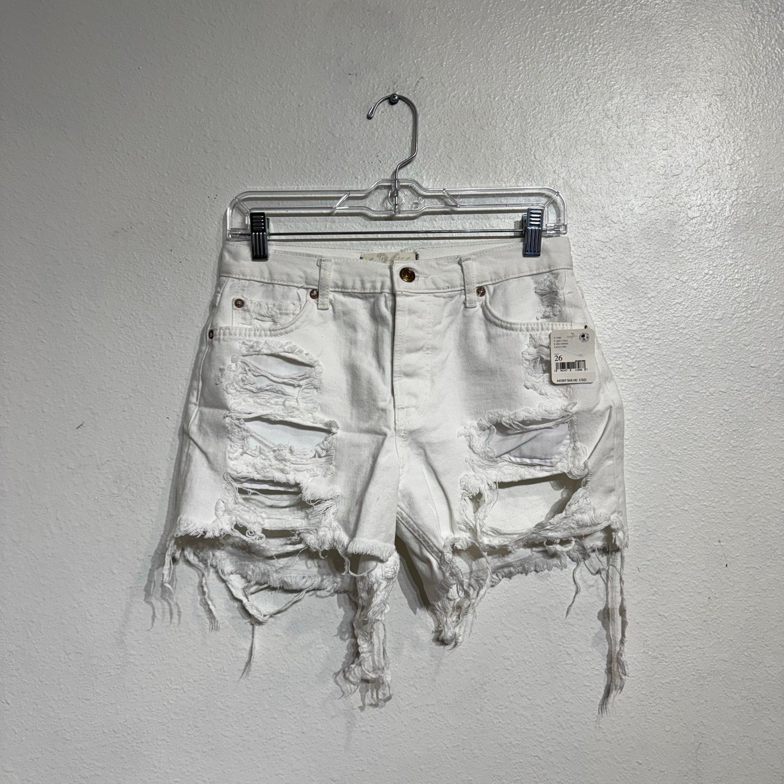 Free People Optic White Maggie Distressed Shorts Sz 26 NWT