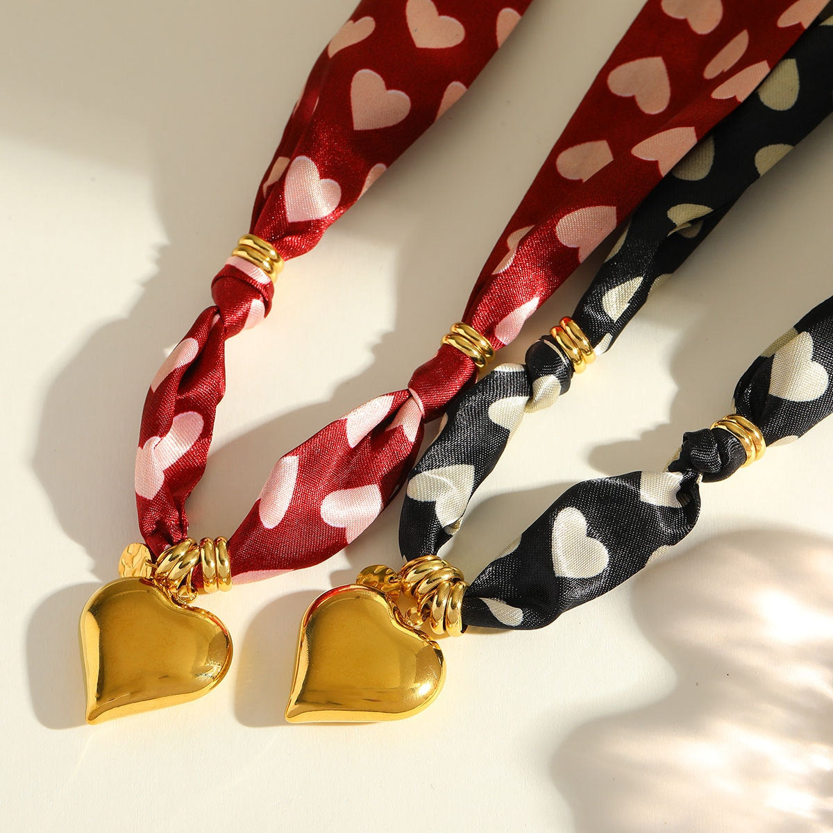 Heart Print Scarf Necklace Gold Heart Pendant Coquette Statement Necklace NIB