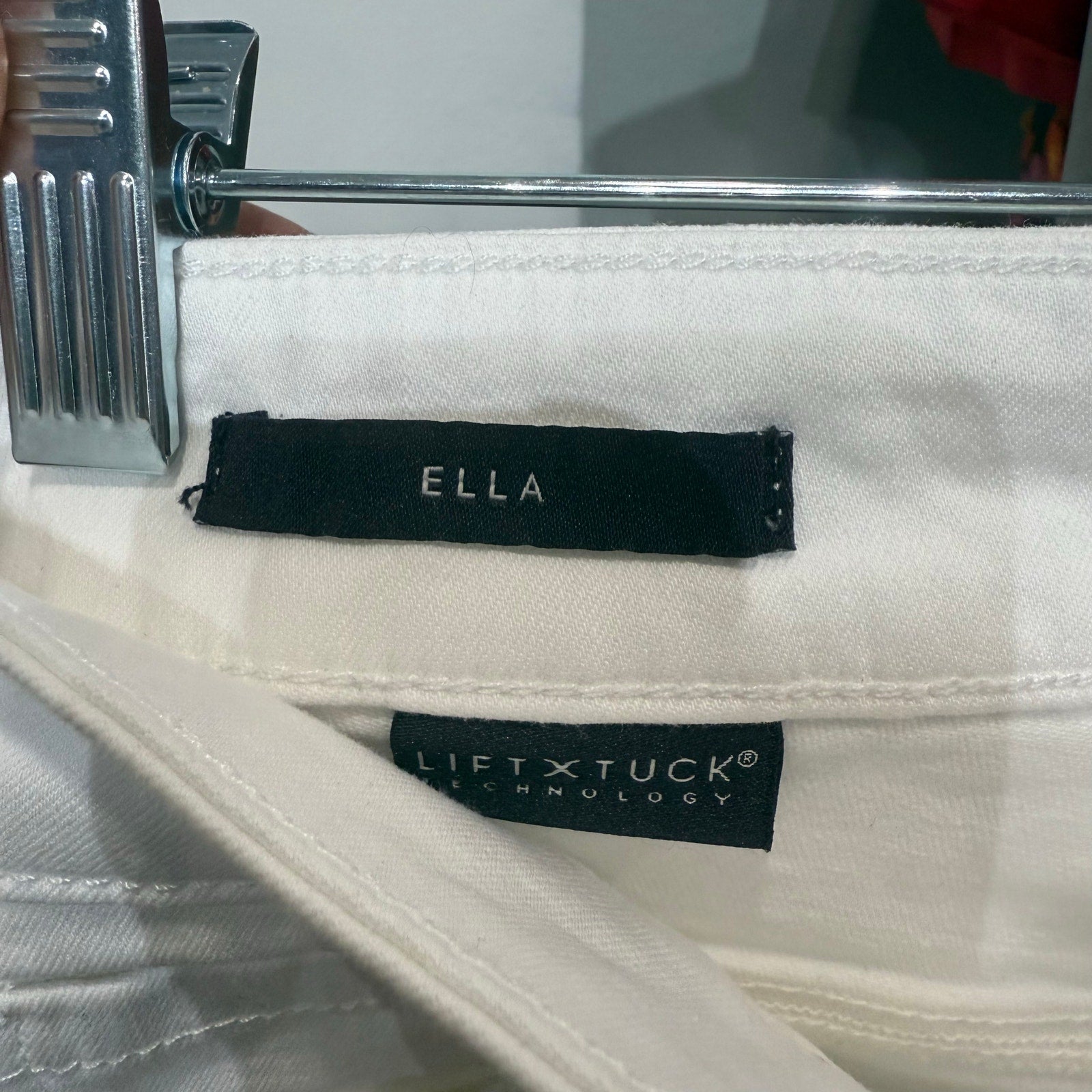 NYDJ Optic White Ella Denim Shorts With Side Slits Sz 2 NWT