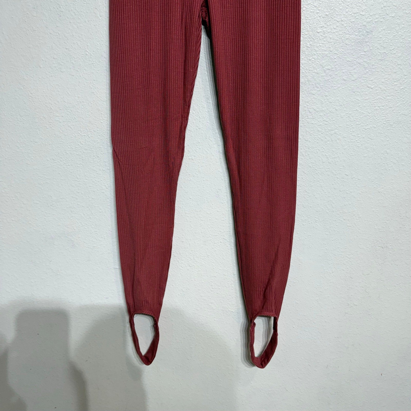 Lett Terra Cotta Ribbed Stirrup Leggings Sz S NWT