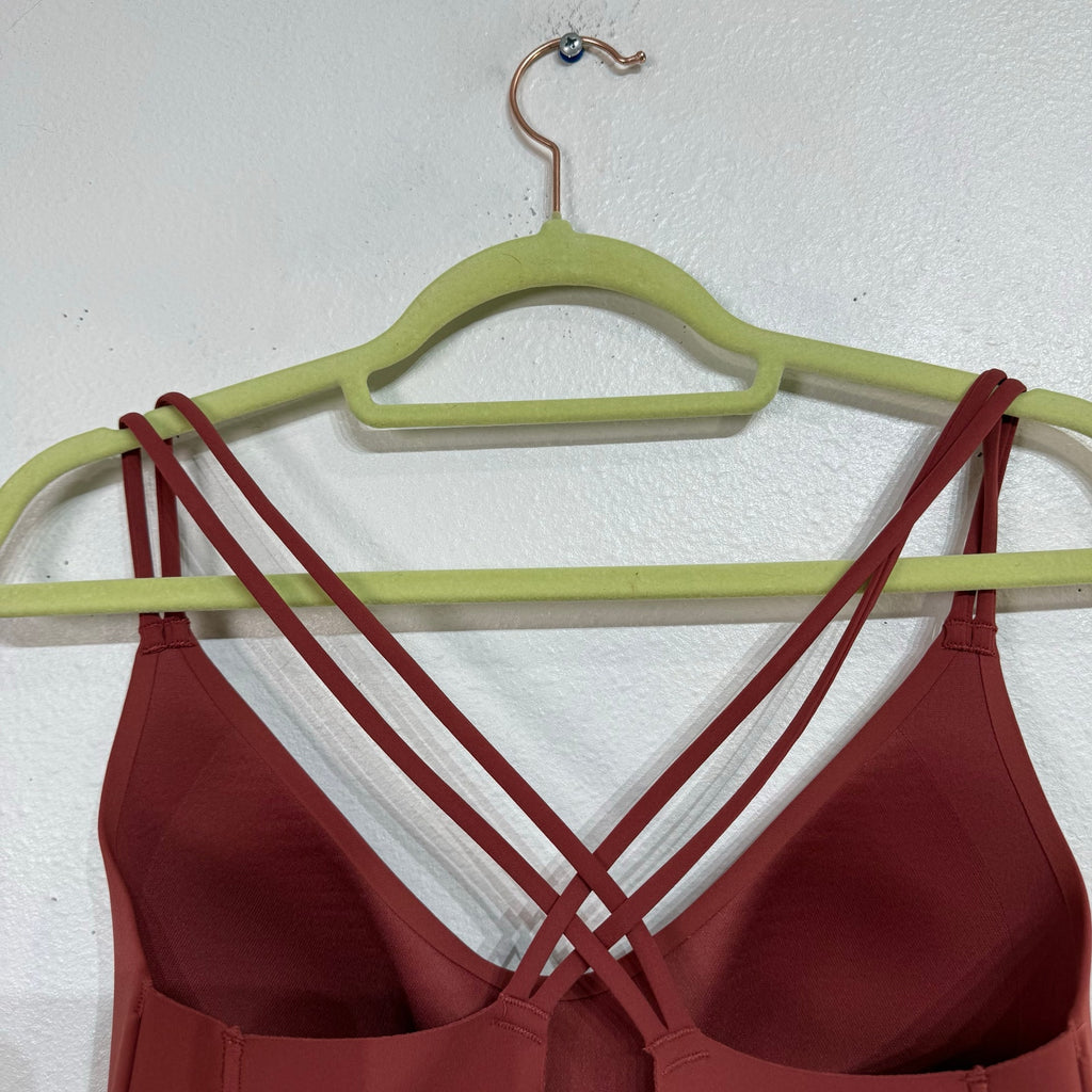 Victoria’s Secret VSX Brick Coral Strappy Sports Bra Sz S DD NWT