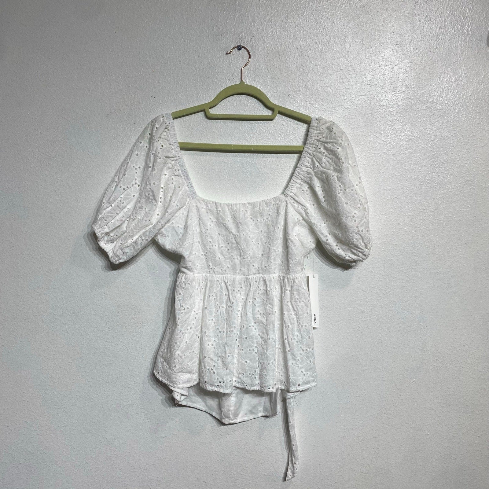 Aqua White Babydoll Eyelet Top Sz M NWT
