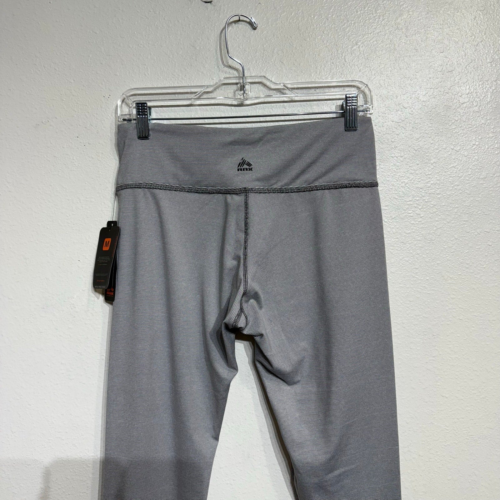 RBX Gray High Rise Striped Ankle Leggings Sz M NWT