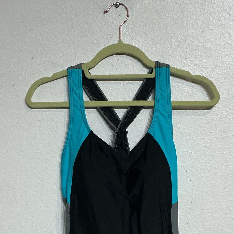 Charmo Black Colorblock One Piece Slimming Swimsuit Black Sz M NWT