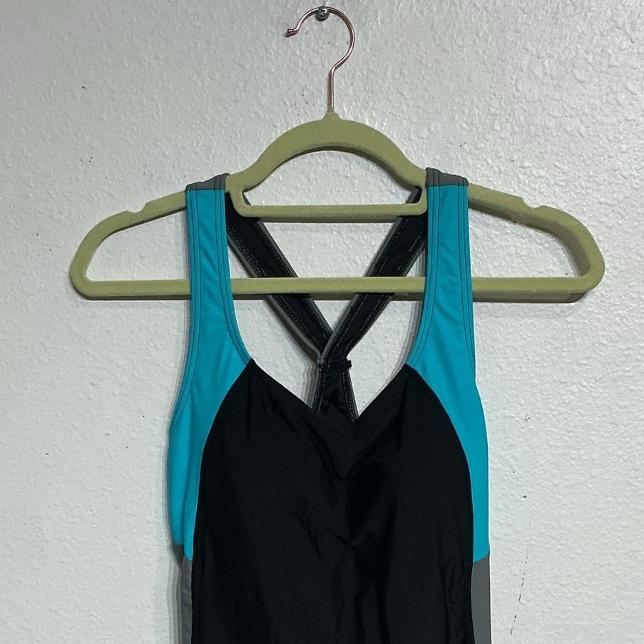 Charmo Black Colorblock One Piece Slimming Swimsuit Black Sz M NWT