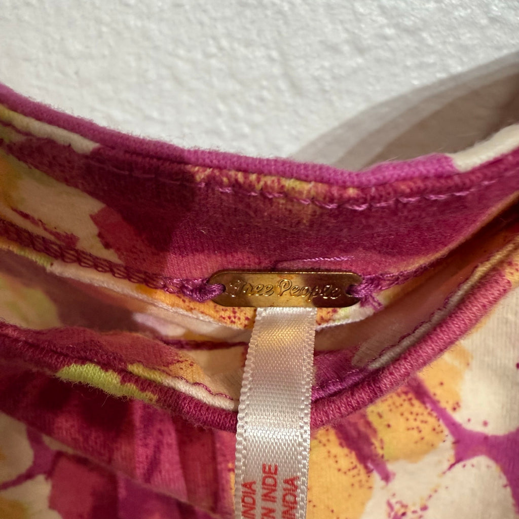 Free People Pink Combo Give Me More Floral Top Sz XS NWT