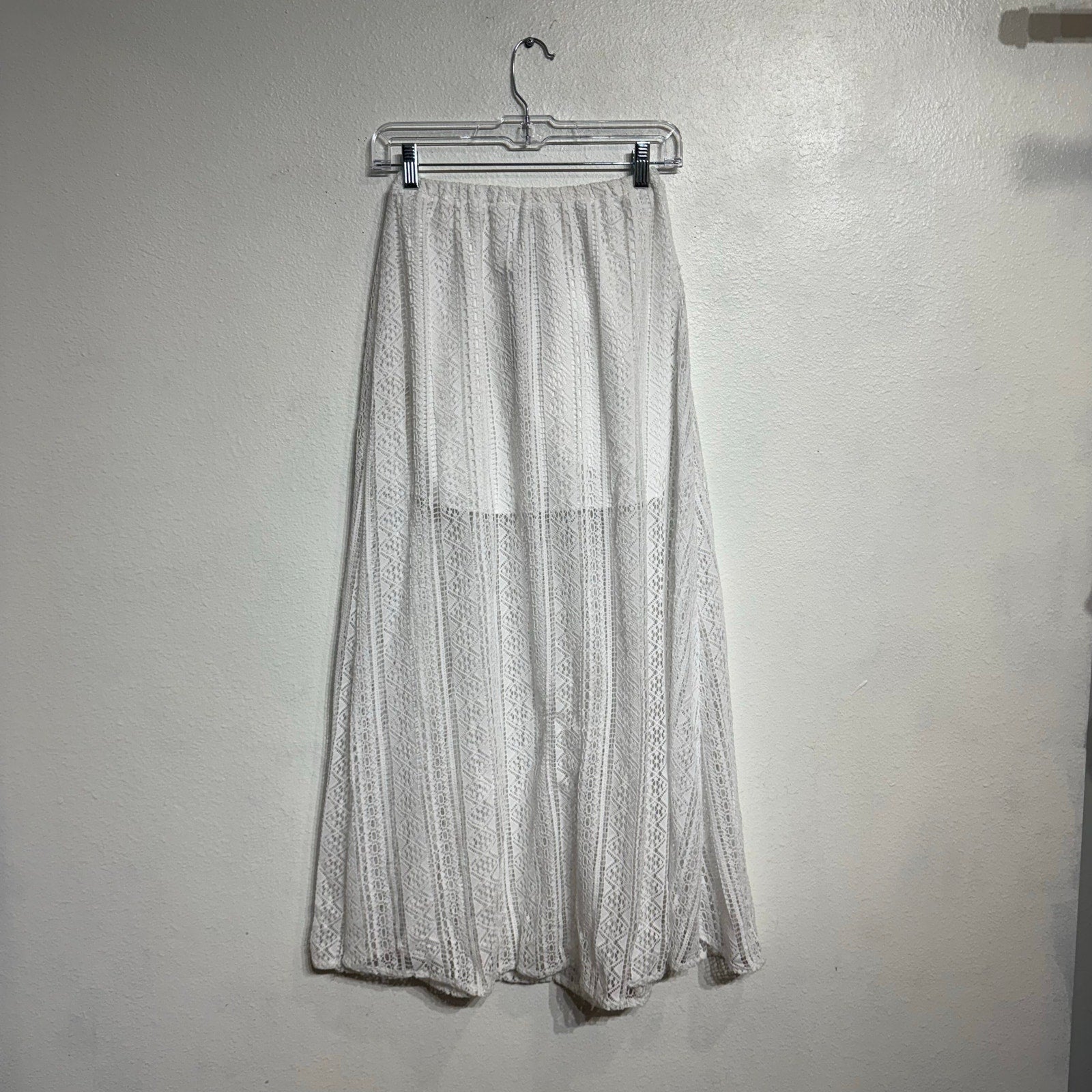 BB DAKOTA White The Seeker Crochet Maxi Skirt Sz XS NWT